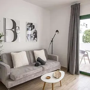 holyhome-premium-109.in-canary-islands.com/