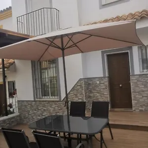  Сasa de vacaciones Hogareno Adosado En El Pueblo De